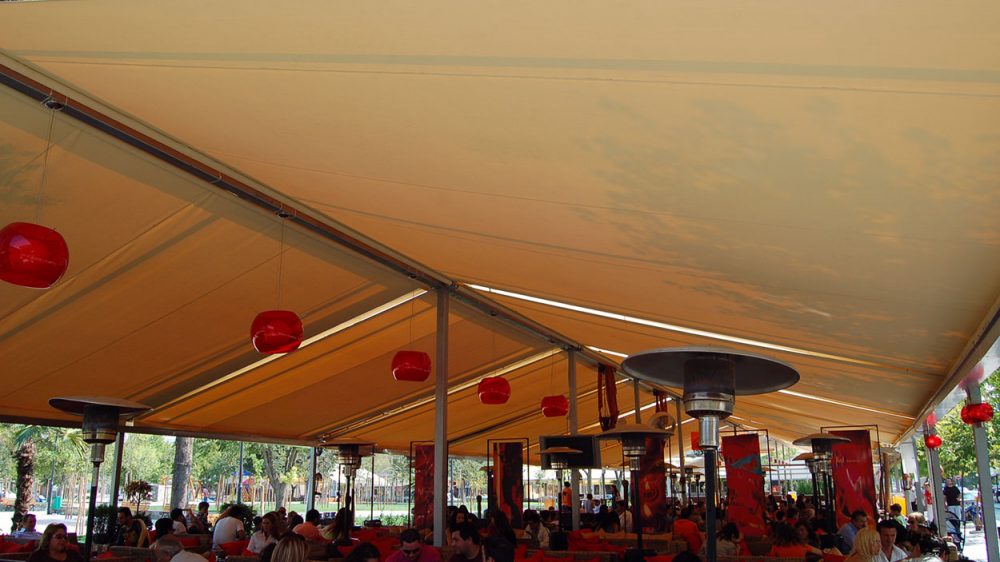 FOLDING-ARM AWNING