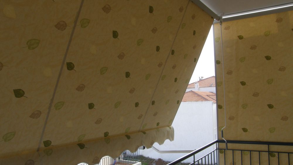 ARM AWNING