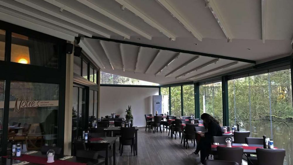 RESTAURANT ΝΟΤRΕS HARIKSSE, ΓΕΡΜΑΝΙΑ